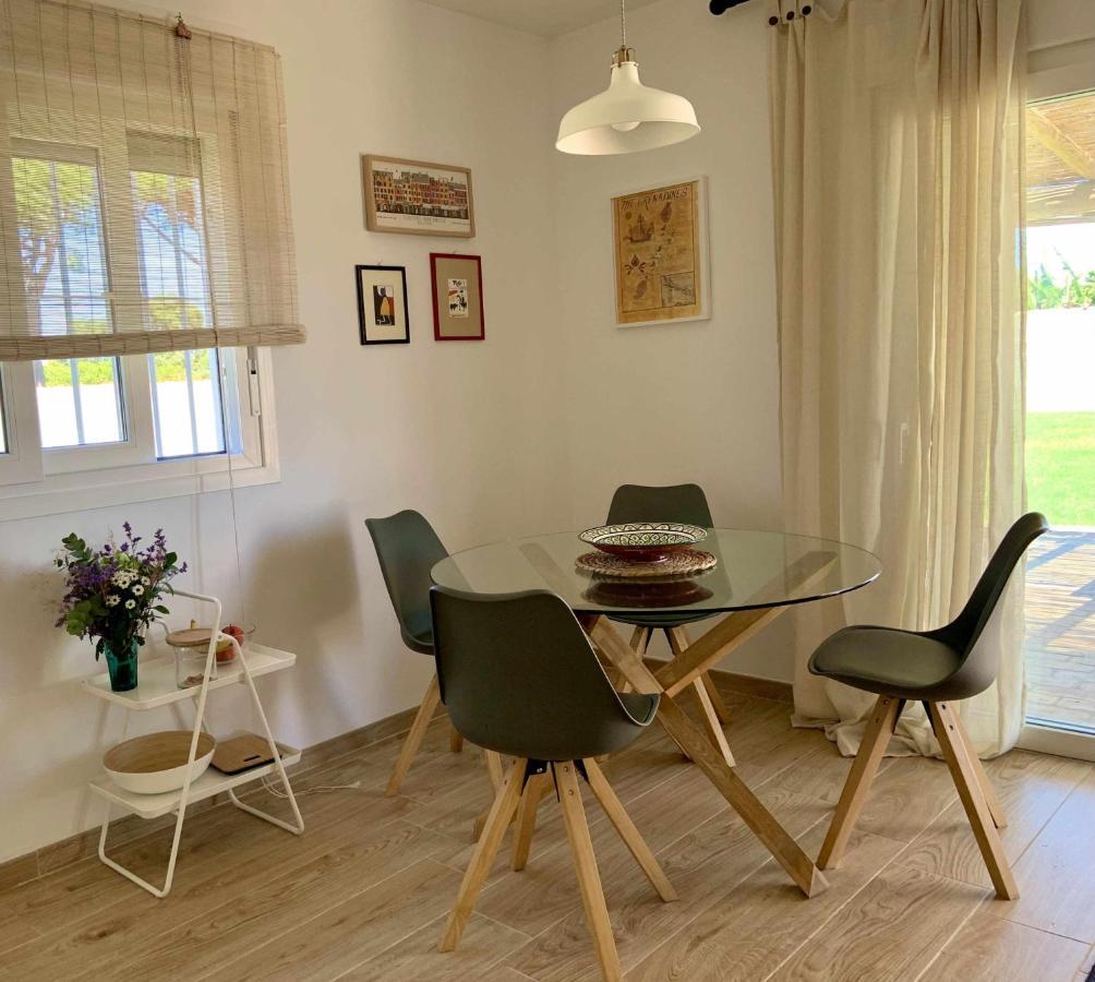 Las Casitas De La Barrosa Con Jardin Y Piscina 치클라나 데 라 프론테라 객실 사진